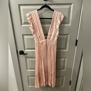Stillwater deep V blush Ruffle Dress